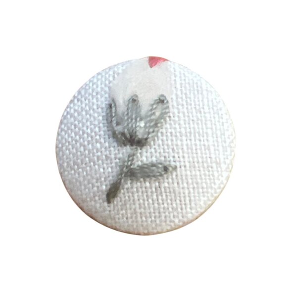 Floral Embroidered Fabric Covered Buttons Set Of 2 Round Flower New Unused - Picture 3 of 4